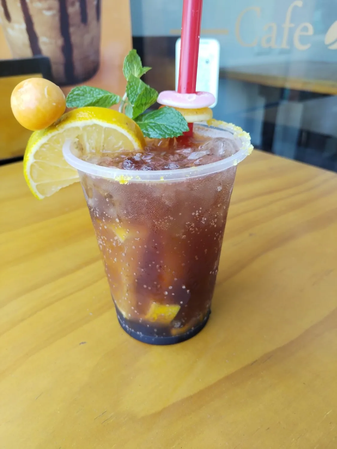 Café Soda tamarindo  — Sorbos y Bocados