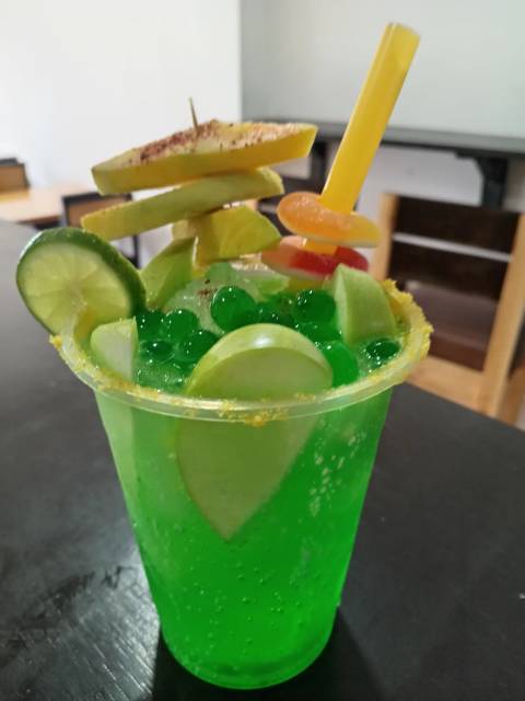 Sodas Soda Mango - Manzana — Sorbos y Bocados